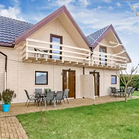 Vakantiehuis 2 Bedroom Gorgeous In Grzybowo